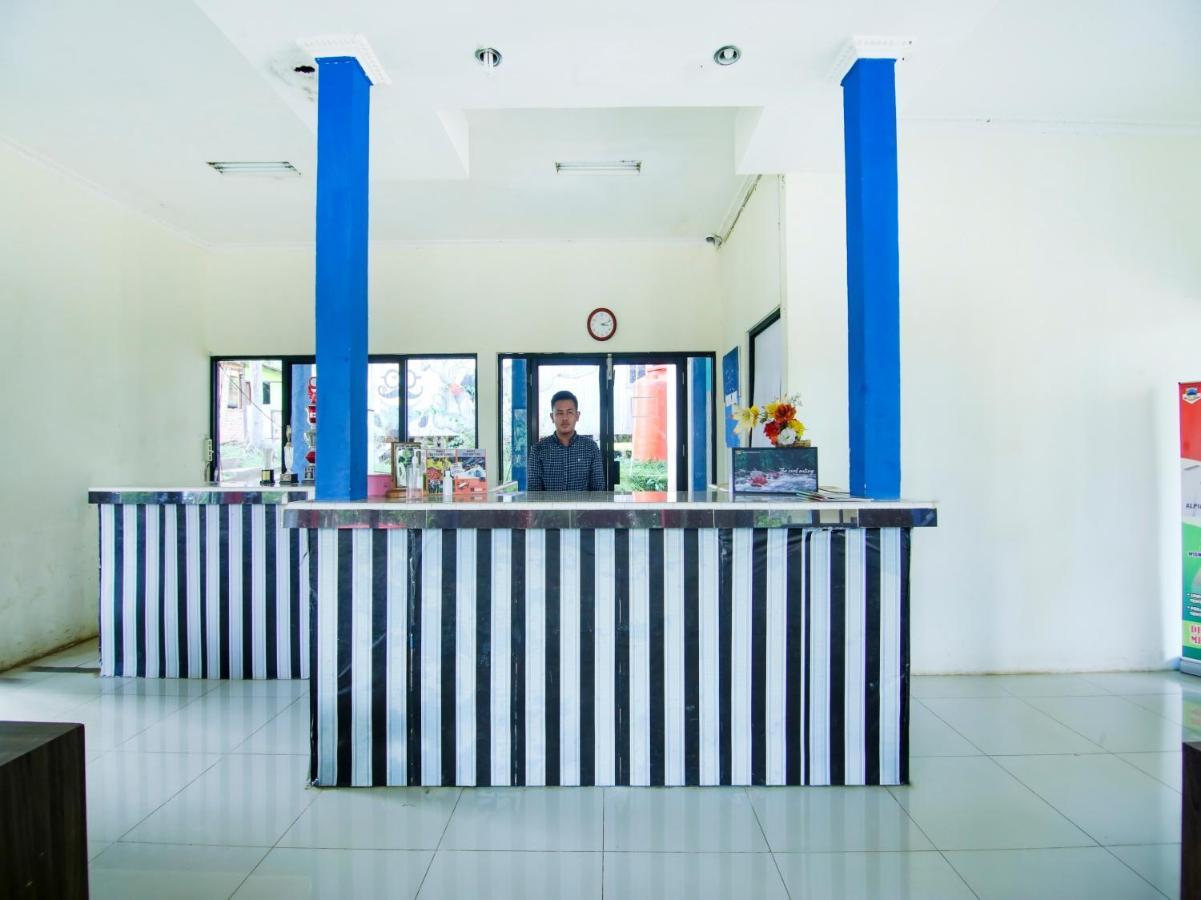Oyo 3475 Villa Ex Mtq Pagaralam Екстер'єр фото